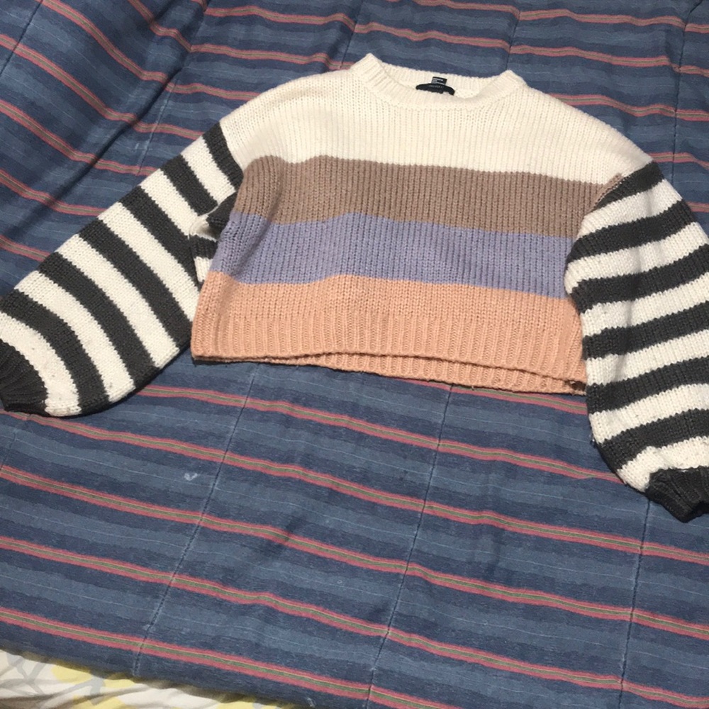Crop top knitted sweater
